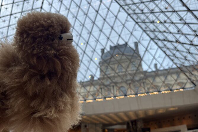 Louvre: All the stars of museum - Private guided 3h tour & entry - Timing: 3.5 hours for masterpieces without the museum overwhelm