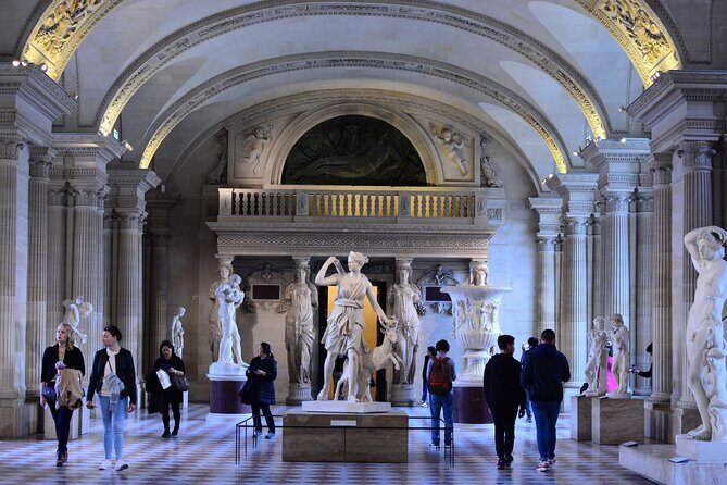 Louvre Late Opening Guided Tiny Group Tour - Late Opening Louvre: Calm Viewing and Better Flow