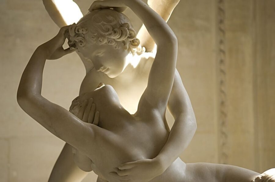 Louvre Masterpieces Private Guided Tour with Reserved Access - Fortress shadows: medieval foundations and a Louvre you didn’t expect