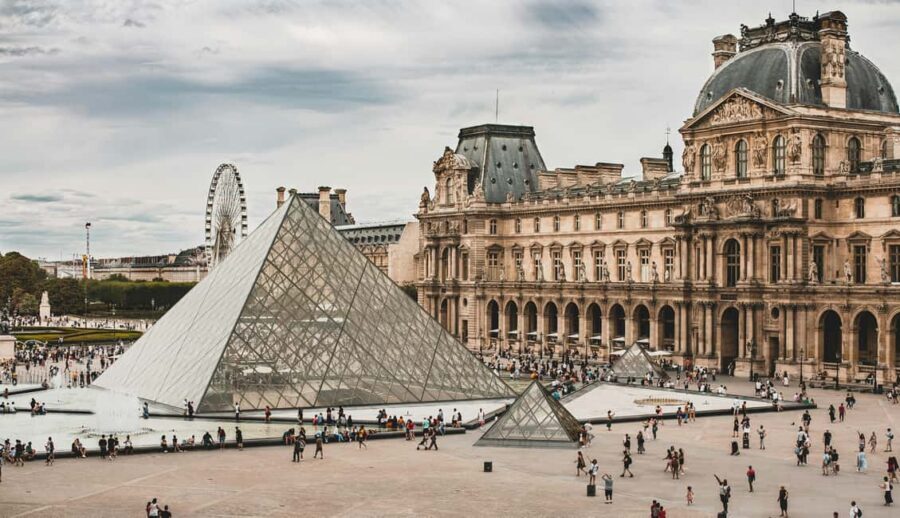 Louvre & Mona Lisa Small Group Tour with Reserved Entry - Winged Victory of Samothrace: the sculpture moment that resets your expectations