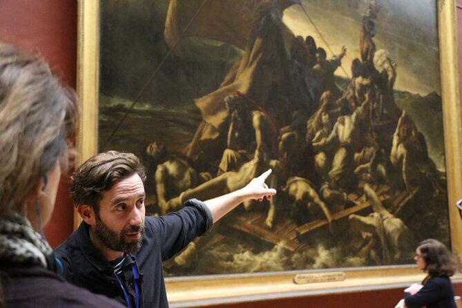 Louvre Museum Access Guided Tour with Mona Lisa - Meeting at Cour Napoléon and where the tour really starts