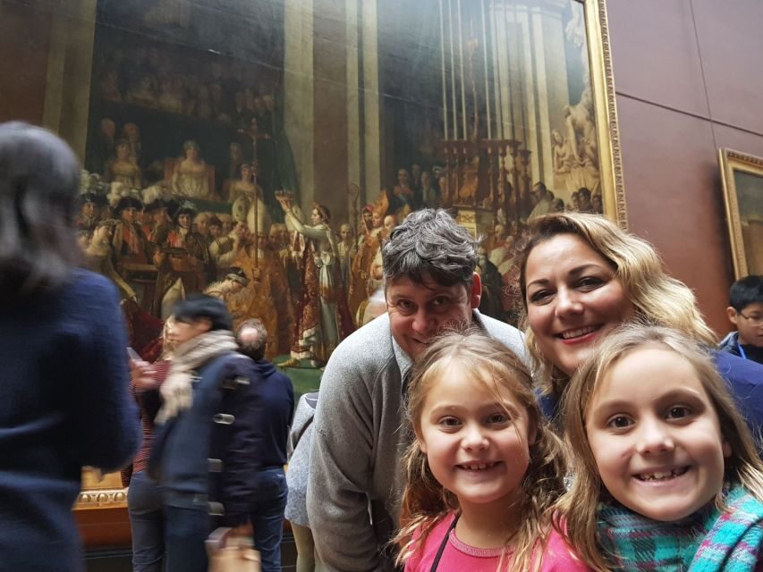 Louvre Museum Child-Friendly Private Tour for Families - Meeting at Arc de Triomphe du Carrousel: get oriented fast