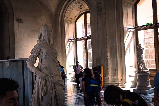 Louvre Museum Experience – Group, Private, or Solo - Price and logistics that affect real value (not just math)