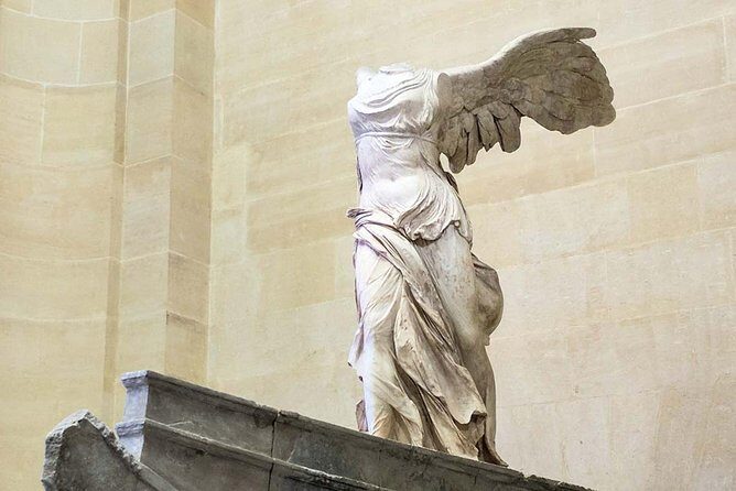 Louvre Museum Guided Family Treasure Hunt - Kid-Friendly Art Historians Who Keep Adults Learning Too
