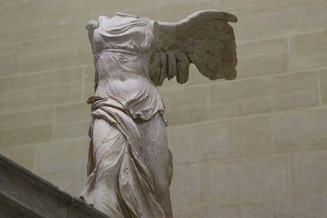Louvre Museum: Guided Tour at Closing Time with Mona Lisa - Guide names you may encounter: why personalities matter in the Louvre