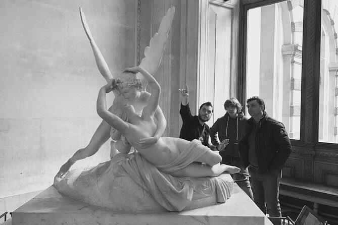 Louvre Museum Private 2-h Tour on Italian Art and masterpieces - Who This Tour Suits Best (and Who Might Prefer Something Else)