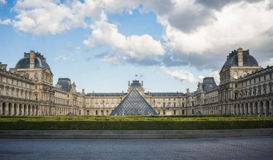 Louvre Museum Timed Entrance Ticket with Audio Guide - Key Points at a Glance