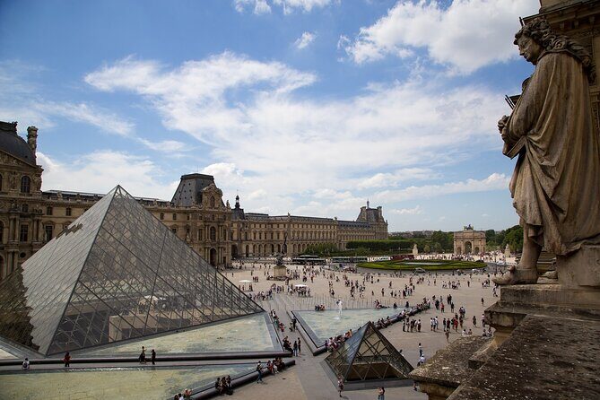 Louvre Private Guided Tour From Paris with tickets - Inside the Louvre for about 2 hours of focused highlights