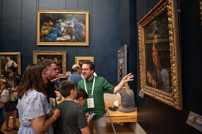 LOUVRE PRIVATE TOUR: Priority Access tickets & Local expert guide - Your 2.5-Hour Louvre Game Plan (and why it works)