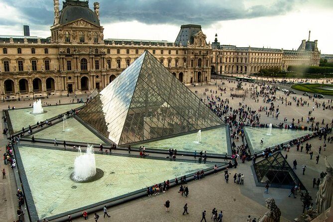 LOUVRE PRIVATE TOUR: Priority Access tickets & Local expert guide - Practical logistics you’ll be glad you considered