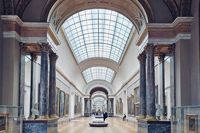 Louvre Ticket Premium: Skip-the-Line Access to the Entire Museum - Your 3–5 hour window: how to avoid museum panic