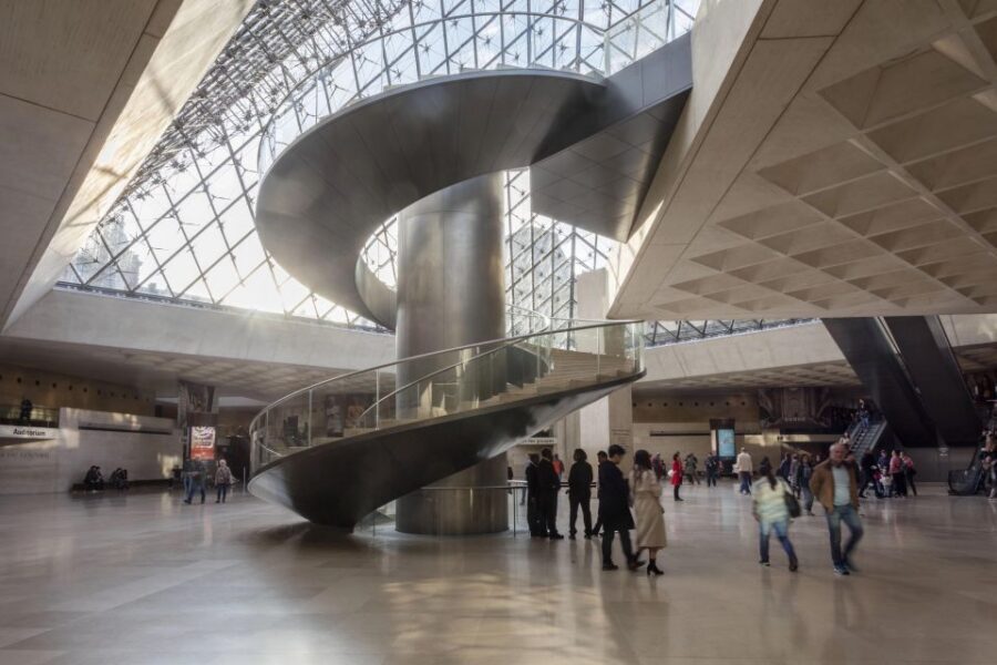Magnificent tour of the Louvre + Mona Lisa pass - Key highlights worth making time for