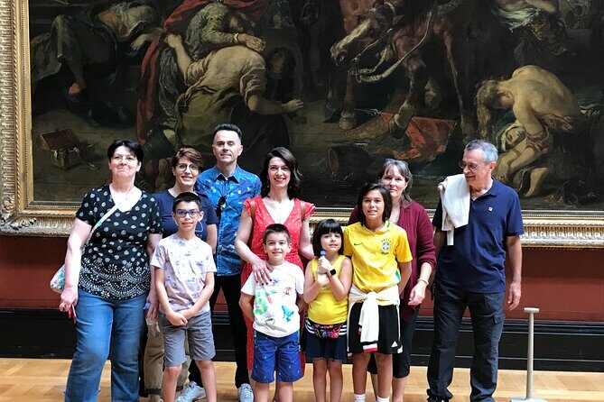 Mamma Mia! Paris Louvre Museum Guided Tour Kid-Friendly Activity - Arc du Carrousel meet-up: instant orientation, even if it rains