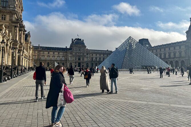 Mamma Mia! Paris Louvre Museum Guided Tour Kid-Friendly Activity - Who this Louvre tour fits best (and who should rethink it)