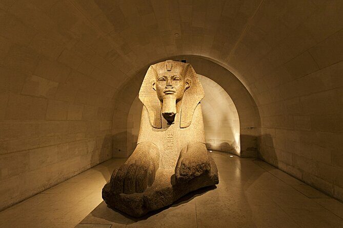 Mona Lisa and Treasures: Louvre Museum Experience 6-people Max - Where you meet (Palais Royal) and how you finish inside