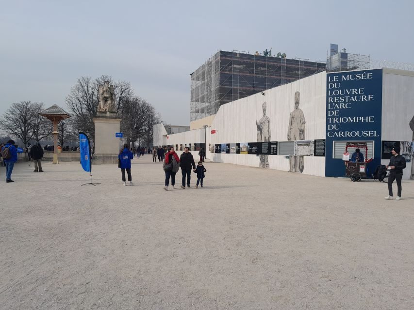 Mona Lisa & Louvre Masterpieces Tour with Reserved Access - Apollo Gallery and Napoleon Apartments: royal Paris under one roof