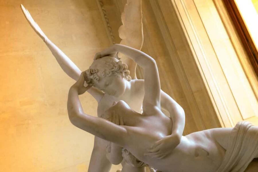 Mona Lisa & Treasures: 6-people Max Louvre Experience - The Core Works You’ll See: Mona Lisa, Venus de Milo, and More