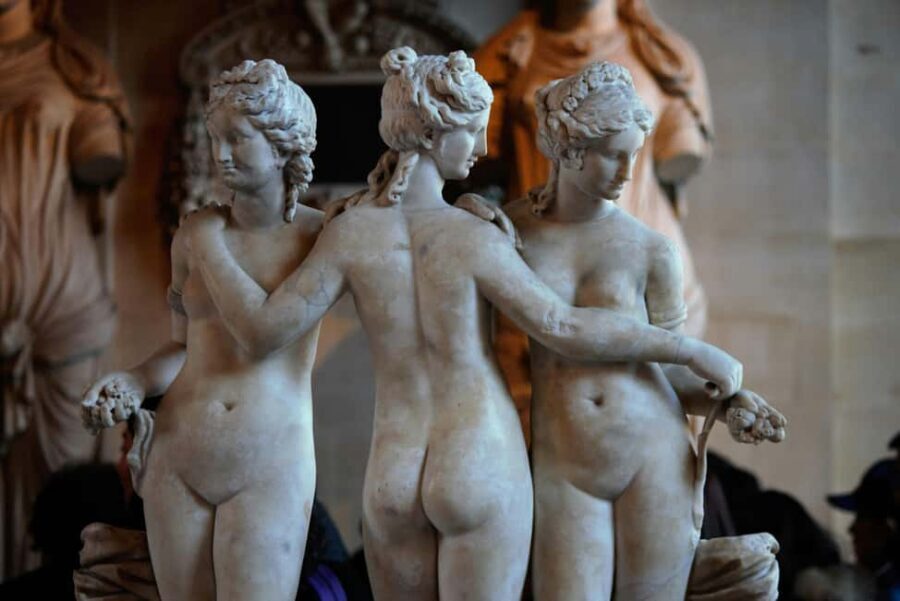 Night at the Louvre Museum: 6-people Max Guided Exploration - Price and Value: $181 for 2 Hours of Guided Focus