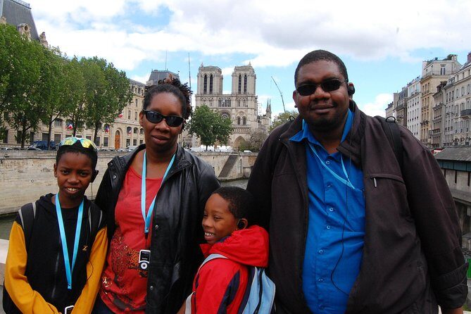 Notre Dame, St Chapel, ile de la cité, Louvre - semi private -4h - Who this tour fits best (and who might want a slower day)