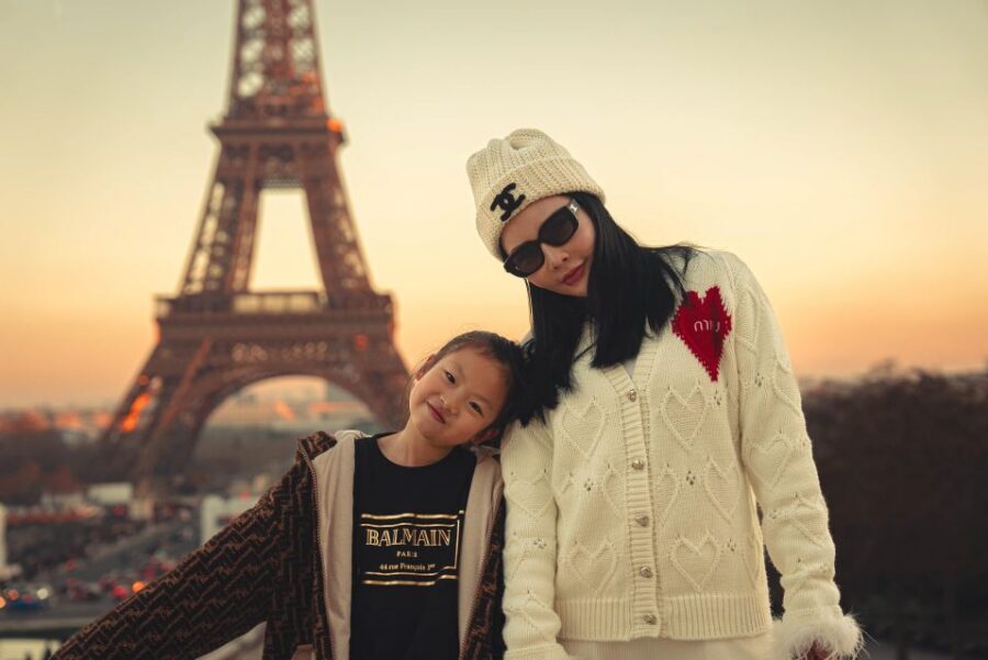 Paris: Eiffel Tower & Louvre Private Photoshoot - Price and Value: $99 per Group Up to 8, Plus What’s Not Included