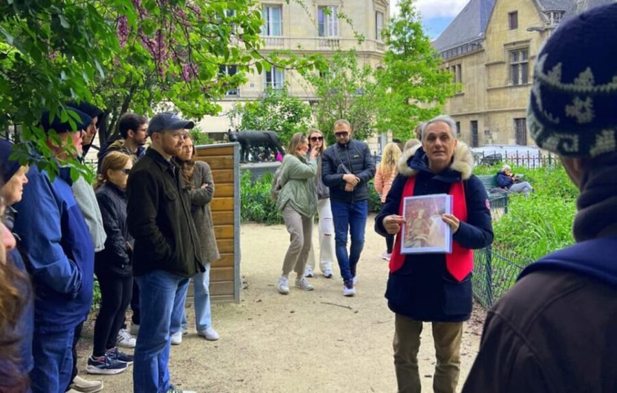 Paris for first-timers – from Notre-Dame to the Louvre - Finishing near the Carrousel: plan your next move