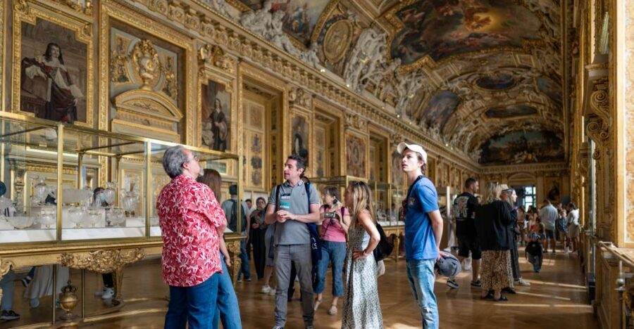 Paris: Guided Tour of the Must-Sees of the Louvre Museum - Meet at Arc du Carrousel: your starting point and first win
