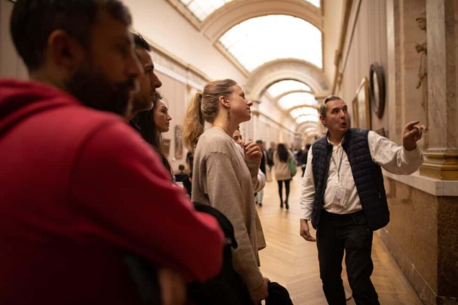Paris Louvre Exclusive Semi Private Guided Tour Max 6 People - Starting at Louis XIV sous les traits de Marcus Curtius: how you get oriented fast