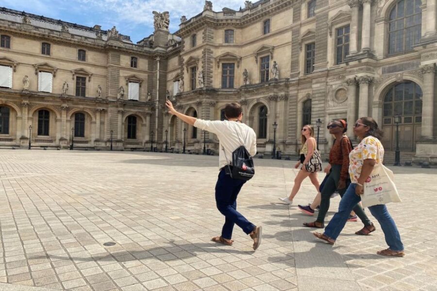 Paris Louvre Exclusive Semi Private Guided Tour Max 6 People - Who this Louvre tour fits best