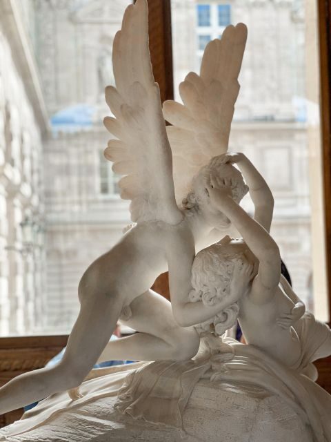 Paris: Louvre Mona Lisa Discovery Guided Tour with Ticket - Photo Stops and Museum Rules: How to Get Great Shots Without Getting Stuck