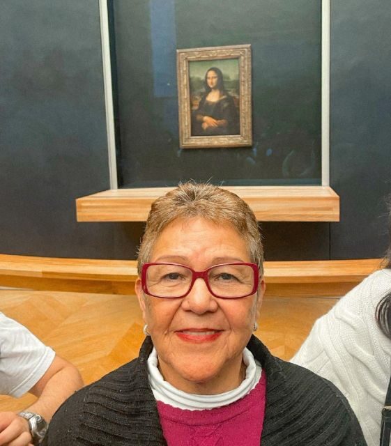 Paris: Louvre Mona Lisa Discovery Guided Tour with Ticket - Louvre Pyramid Start: Easy Meeting, Clear Orientation