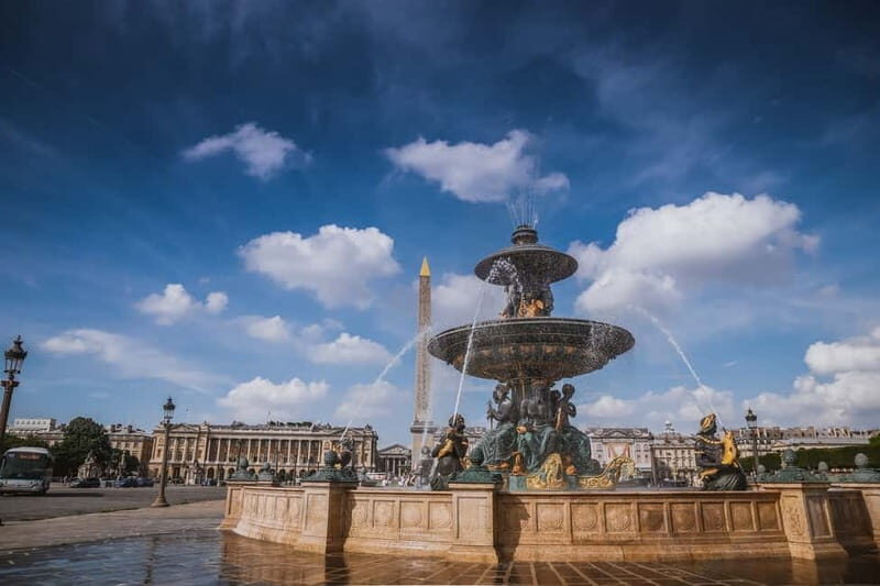 Paris: Louvre Museum Entry Ticket and Garden Walking Tour - Louvre Pyramid and Arc de Triomphe du Carrousel: The Start of Your Museum Map