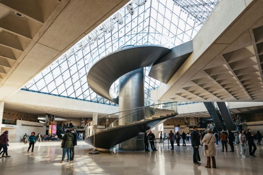 Paris: Louvre Museum Entry Ticket With Host and River Cruise - The Best Way to Use Your Louvre Time (Mona Lisa to the Classics)