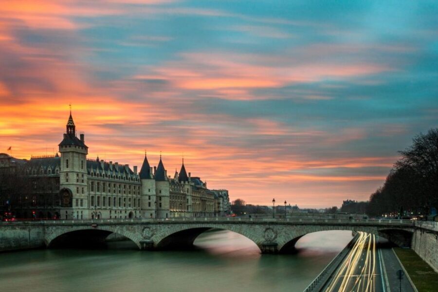 Paris: Louvre Museum Entry Ticket With Host and River Cruise - How the Whole Day Flows (Louvre to Boat Without Losing Time)