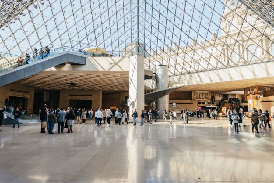 Paris: Louvre Museum Entry Ticket With Host and River Cruise - Who Should Book This Louvre + Seine Day (and Who Should Skip It)