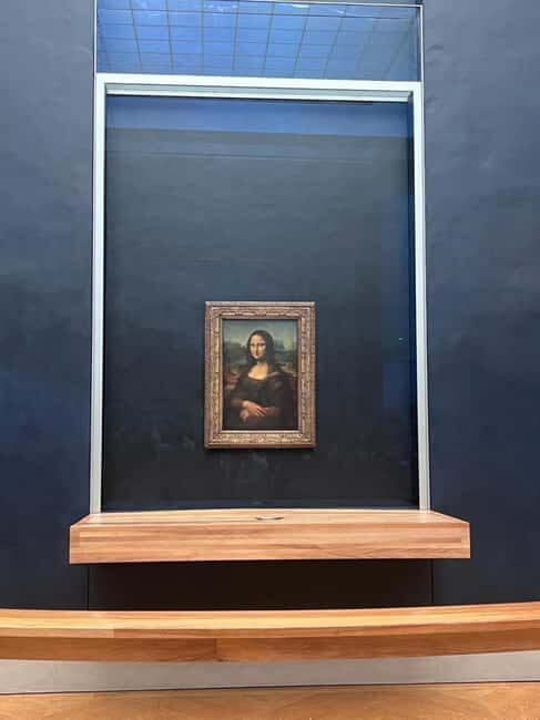 Paris: Louvre Museum Entry with History of Mona Lisa - Where You Meet and How Priority Entry Feels in Real Life