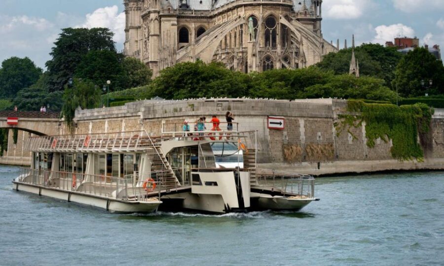 Paris: Louvre Museum & River Cruise Priority Access Tickets - Logistics that are refreshingly simple