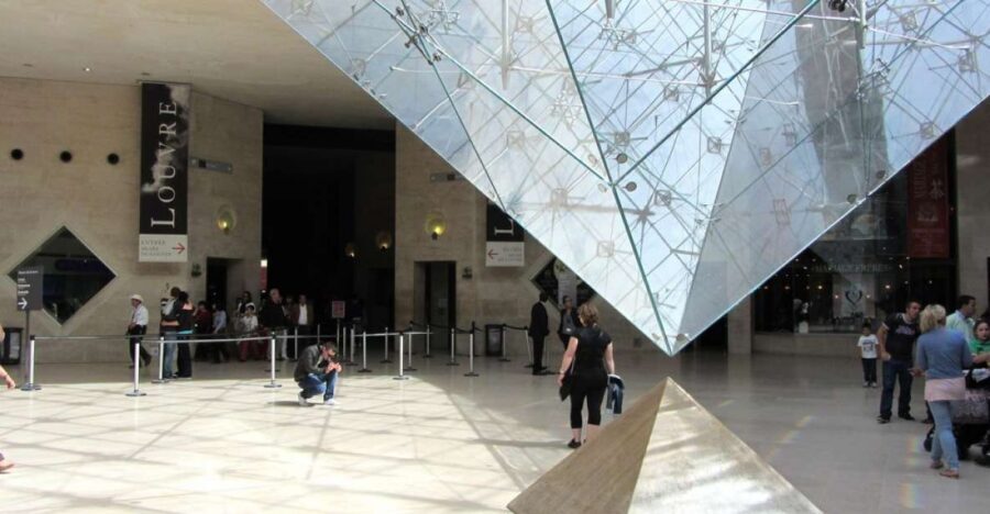 Paris: Louvre Museum Skip-The-Line Tour - Why This 2-Hour Plan Fits the Louvre’s Reality