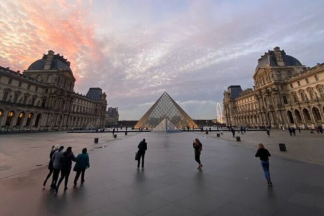 Paris Louvre Museum Timed-Entrance Optional Audio Guided - Managing Crowds in a Museum That’s Too Big for One Day