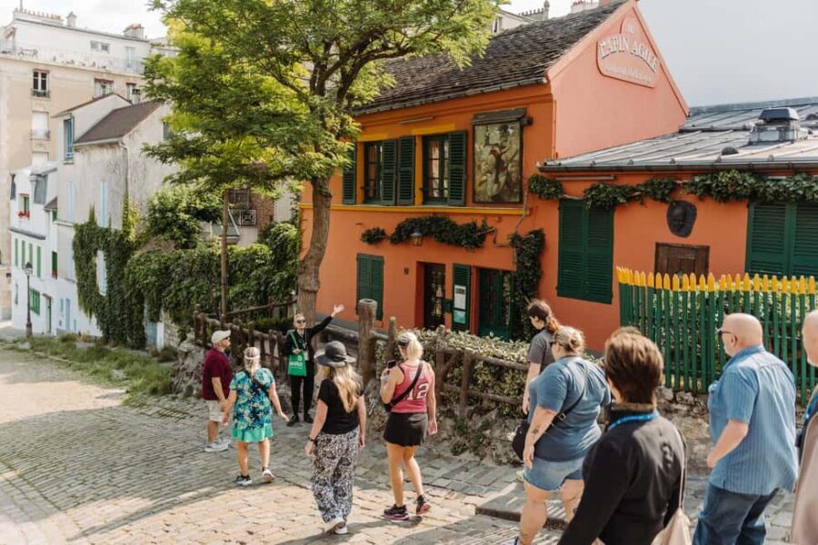Paris: Louvre or Orsay, Eiffel Tower, City Walk & Cruise - Sacré-Cœur and Montmartre: the funicular saves your legs