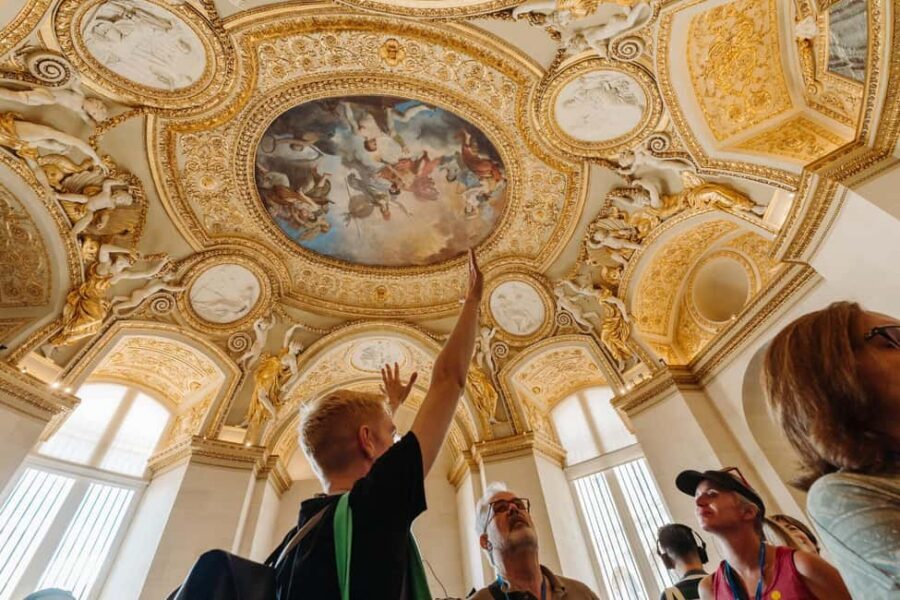 Paris: Louvre or Orsay, Eiffel Tower, City Walk & Cruise - Seine cruise: a peaceful landing after the walking