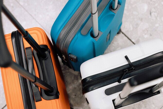 Paris: Luggage Storage close to Louvre Museum - It’s private for your group—smaller stress, simpler timing