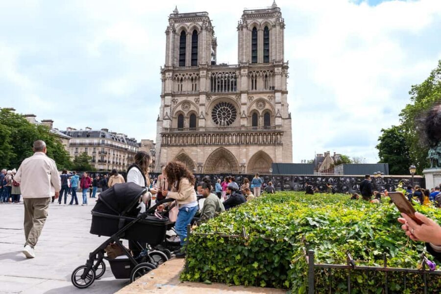 Paris Semi Private Walking Tour: Louvre, Eiffel Tower & Boat - Louvre highlights done the smart way: Venus, Winged Victory, and Mona Lisa time