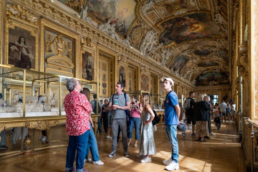 Paris: Skip-the-Line Louvre Highlights Guided Tour - Key reasons this tour works