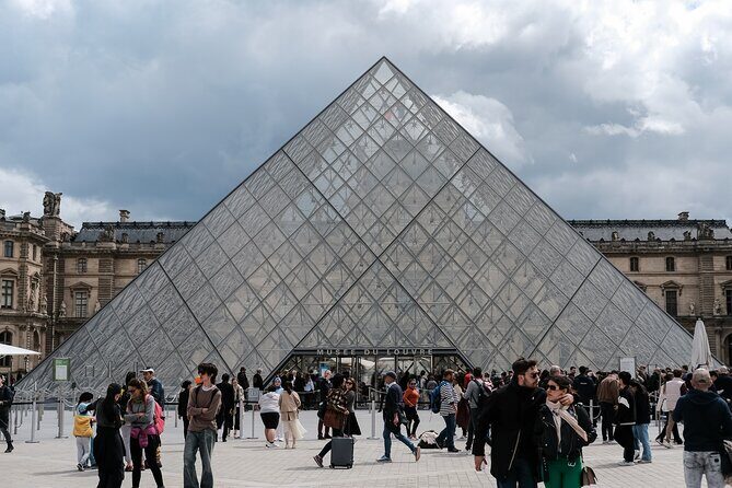 Priority ticket without waiting for the Louvre Museum - Your 3-hour Louvre visit: how to make the time count