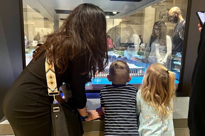 Private Louvre Tour in Paris for Kids and Families - Best for Families Who Want Highlights, Not a Museum Marathon