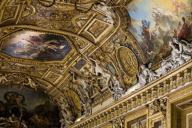 Private tour Louvre By night - Guide quality is the real product here (and it varies)