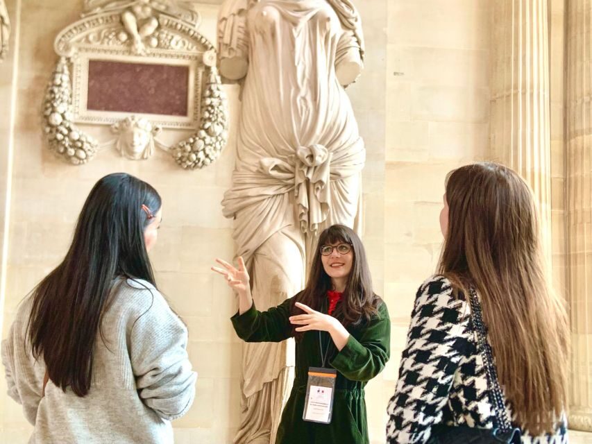 Skip-the-Line Louvre Museum Tour with Artist - What a painter-artist guide changes about how you see art