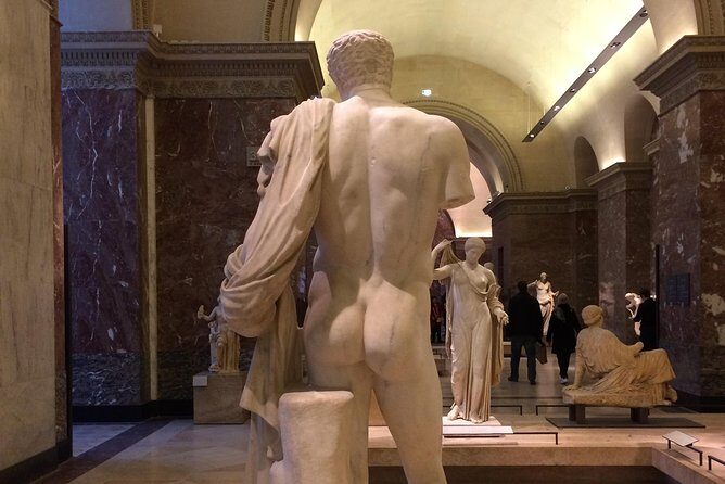 The Essential Louvre Masterpieces Tour - Limited to Six Guests - Before you go: meeting point, what to bring, and the pace