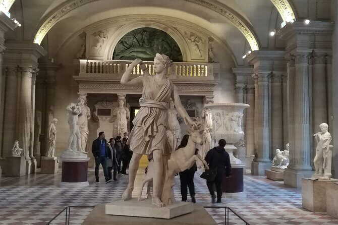 The Louvre for the first time. A Private Guided Tour - The two-hour flow: how a short visit becomes a focused Louvre loop